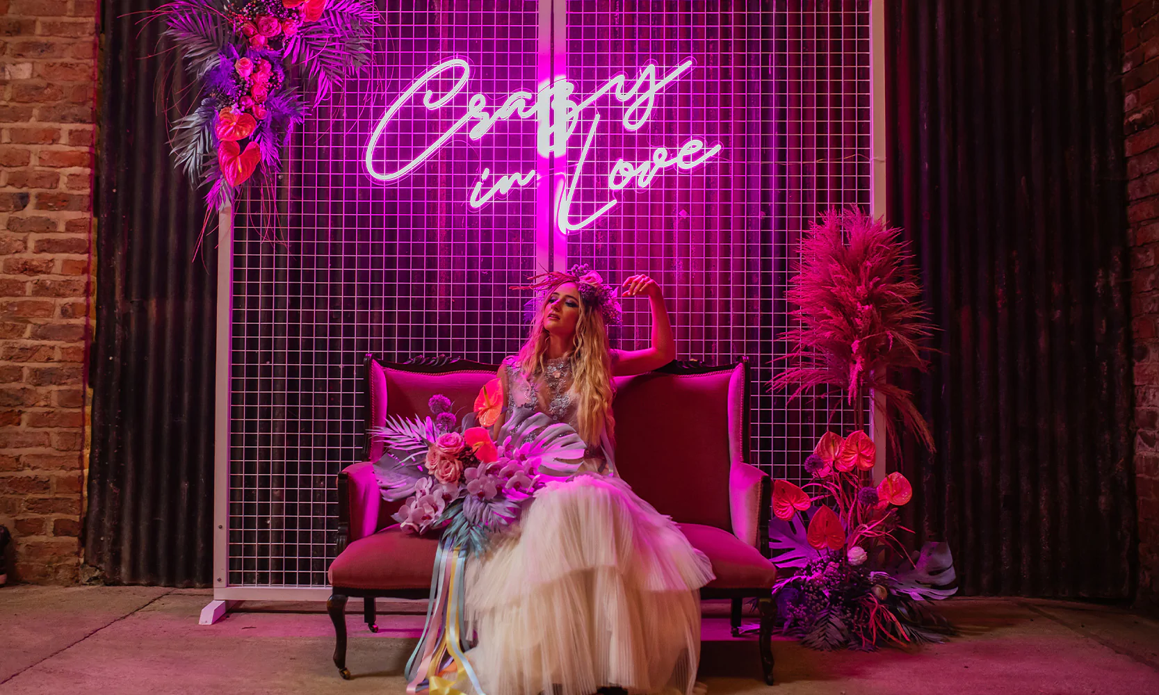 From Vision to Glow: How We Design Bespoke Neon Signs for Unforgettable Events